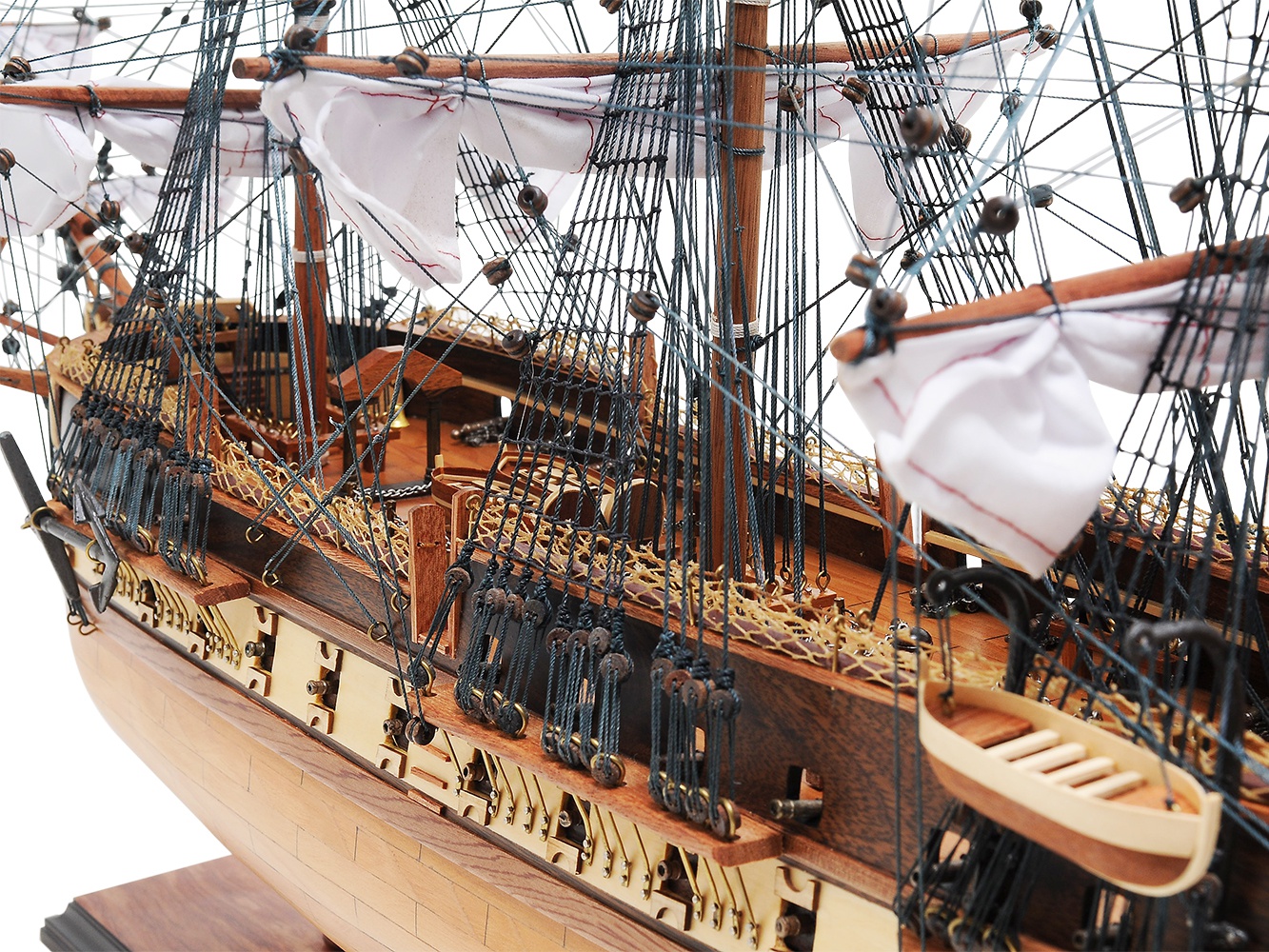 USS-Consitution-Museum-Quality-Model-Boat-OMH1
