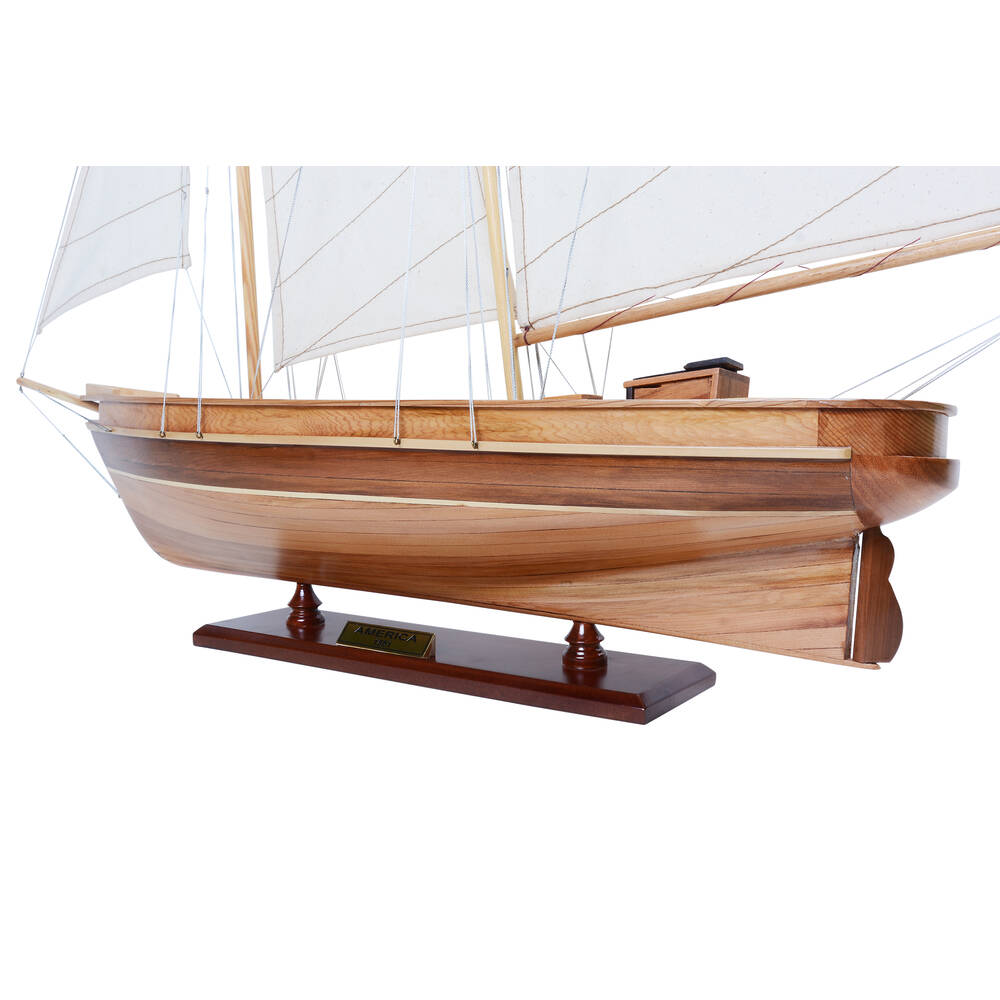 y001-america-sailboat-model-l04