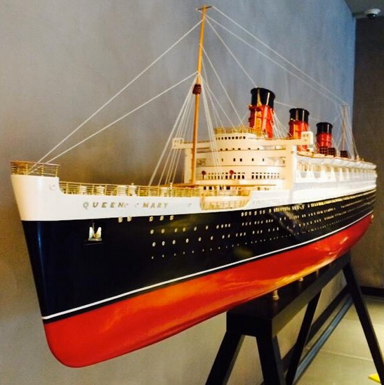 1484-10805-RMS-Queen-Mary-Model