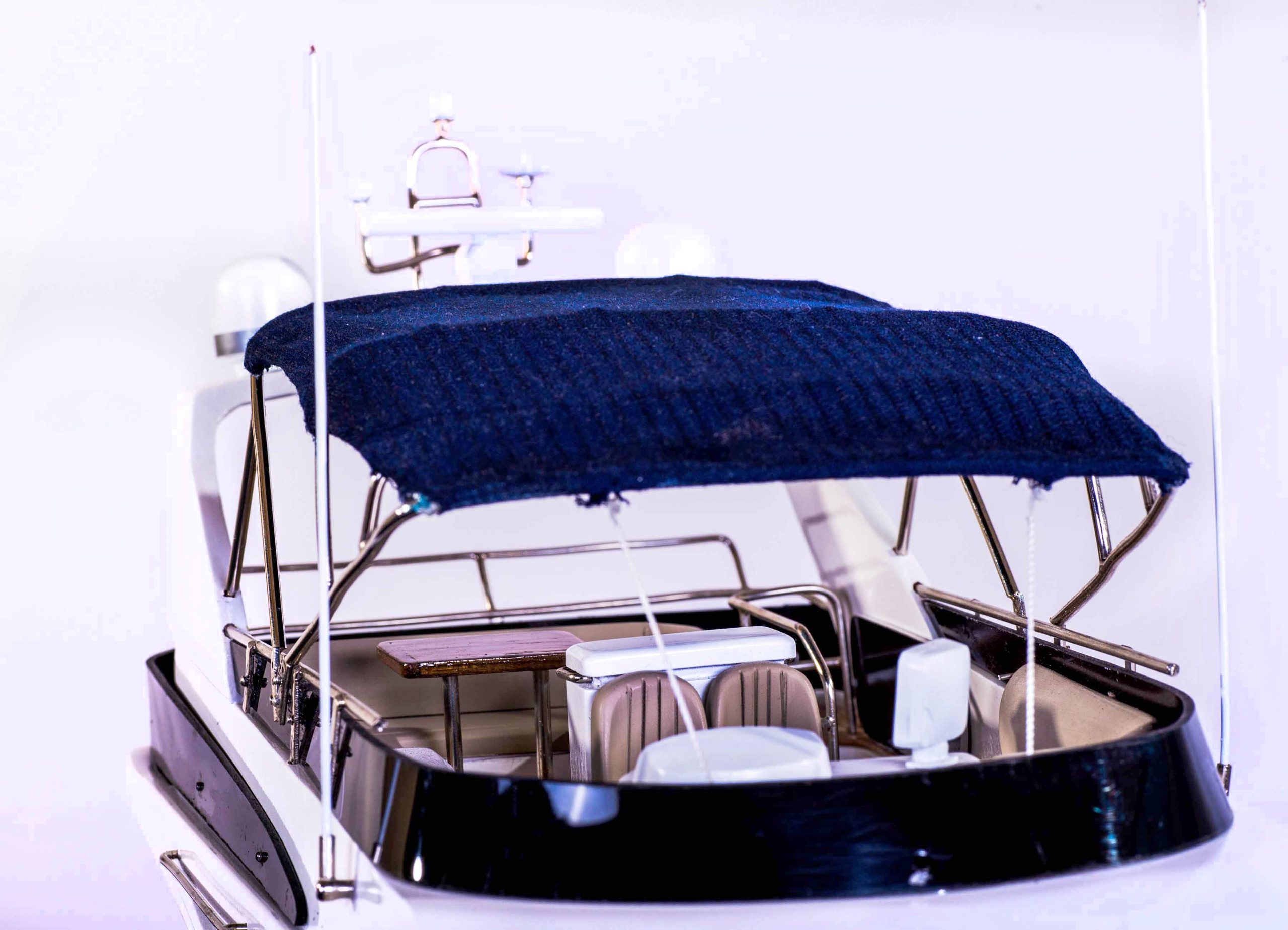 1683-9493-Princess-62-Model-Boat-Mooney-Bear-scaled