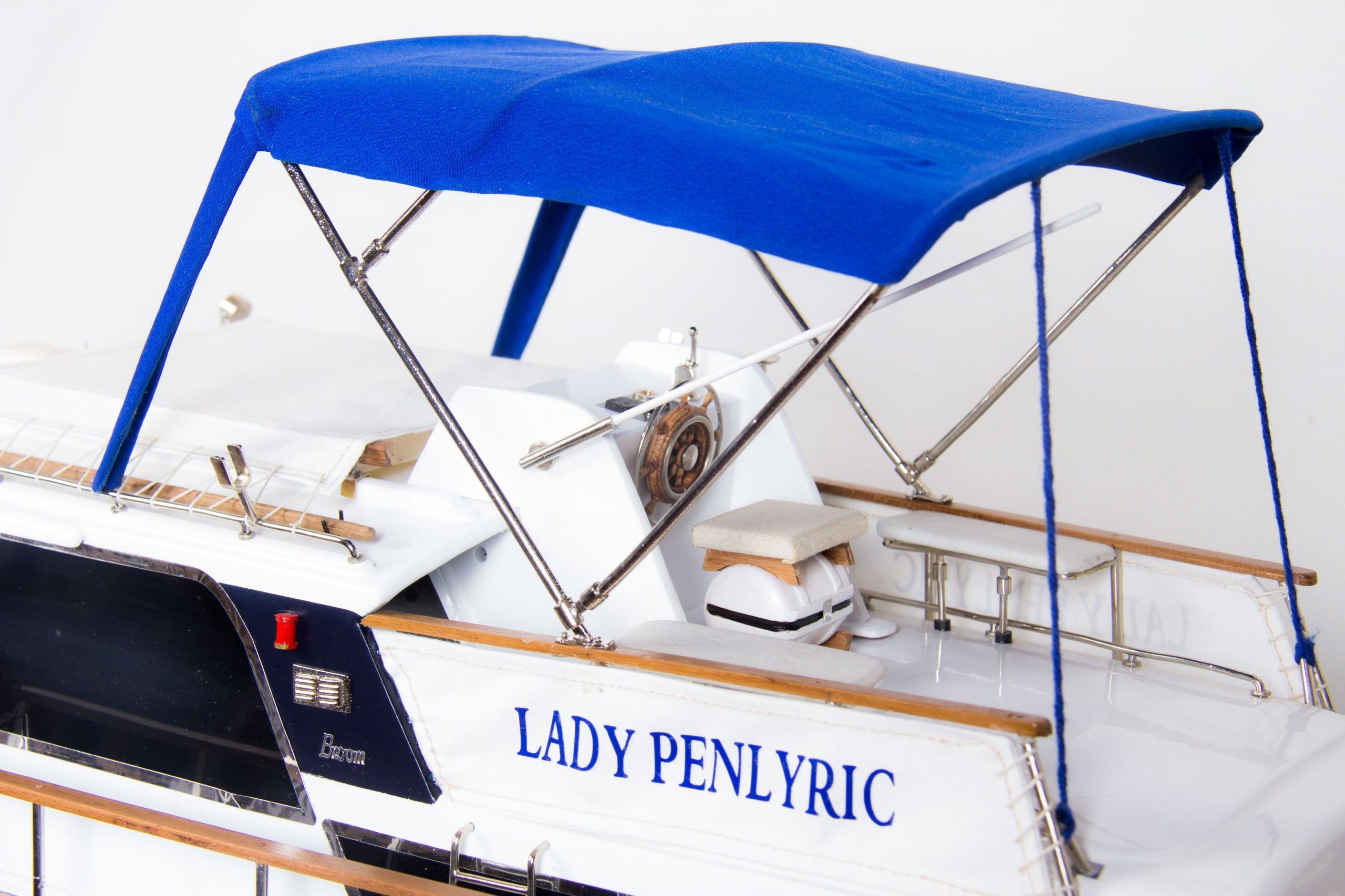 1776-9954-Lady-Penlyric-Model-Boat-scaled