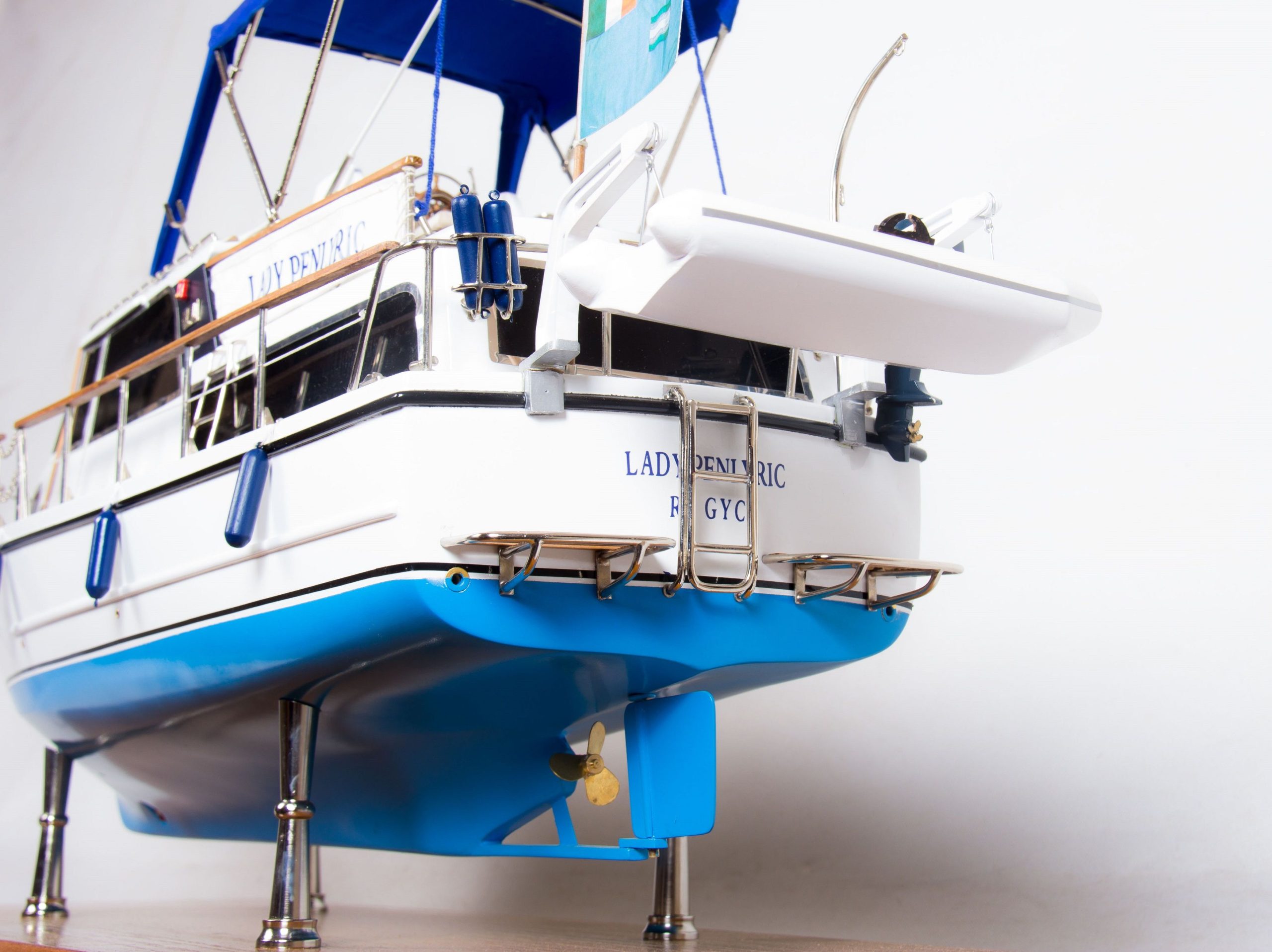 1776-9955-Lady-Penlyric-Model-Boat-scaled