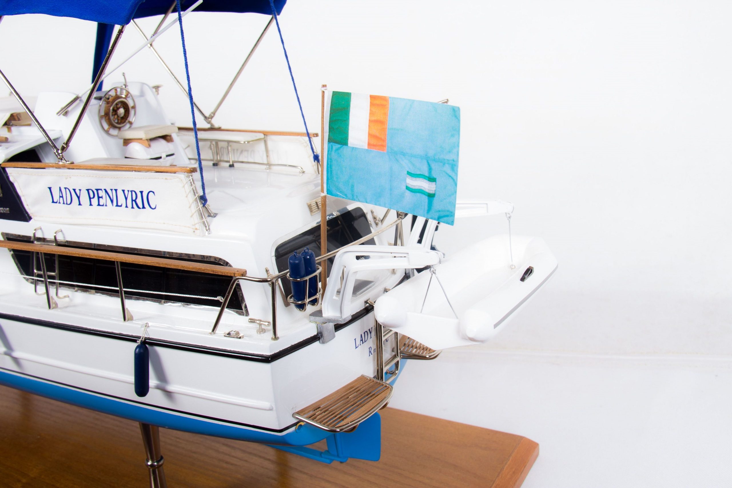 1776-9956-Lady-Penlyric-Model-Boat-scaled