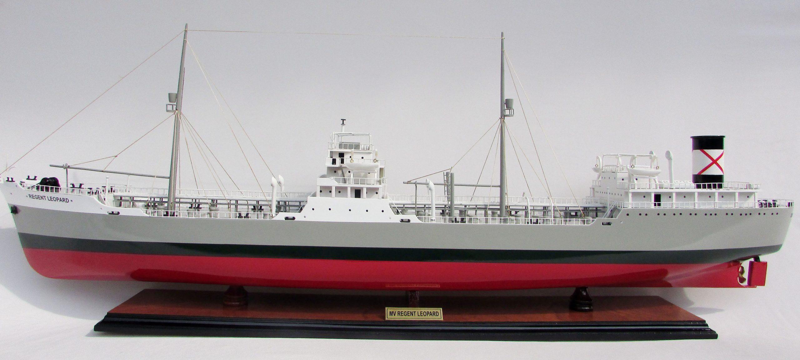 Regent Leopard Wooden Display Ship Model - GN