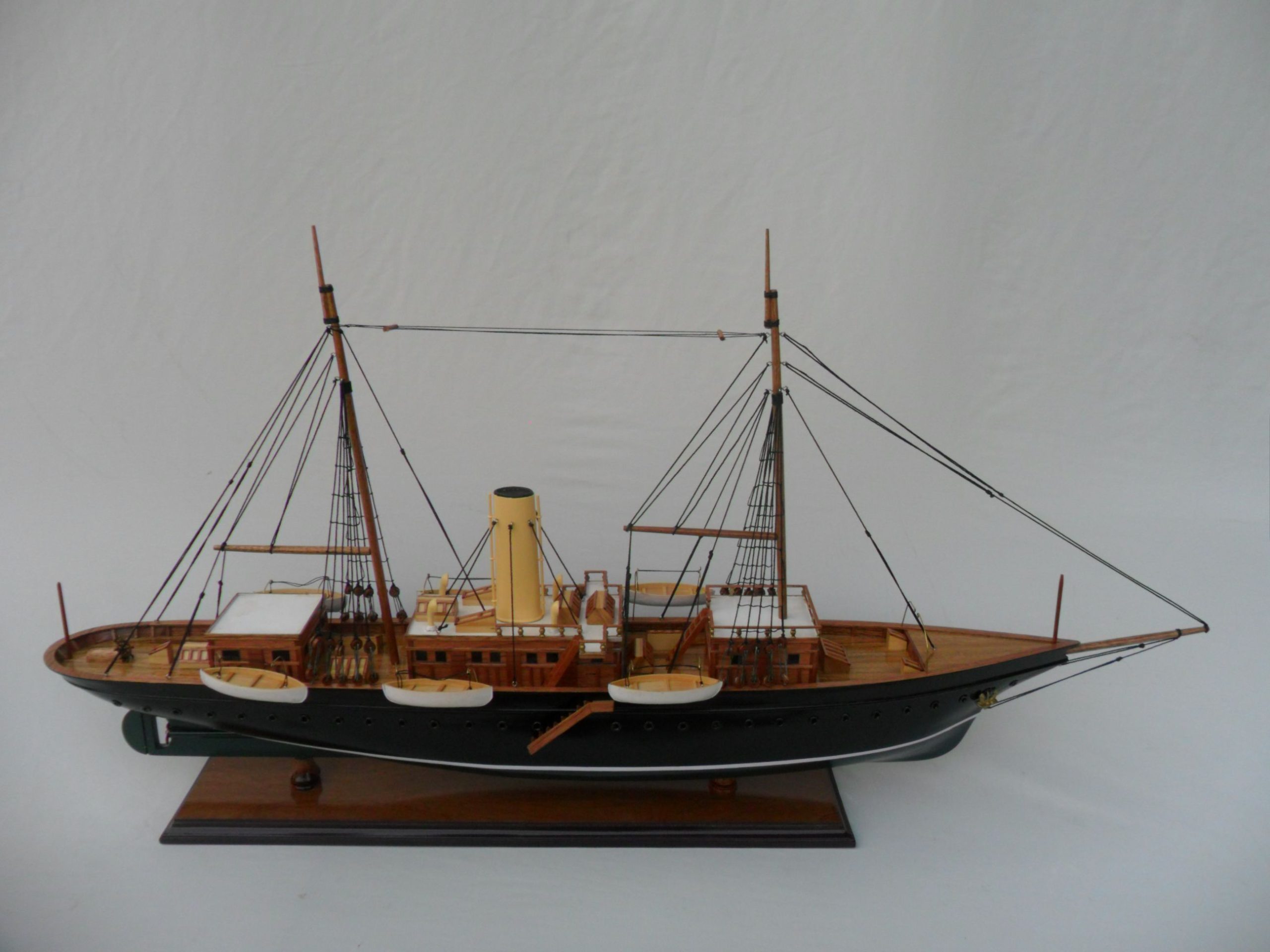 SAM_1704-scaled