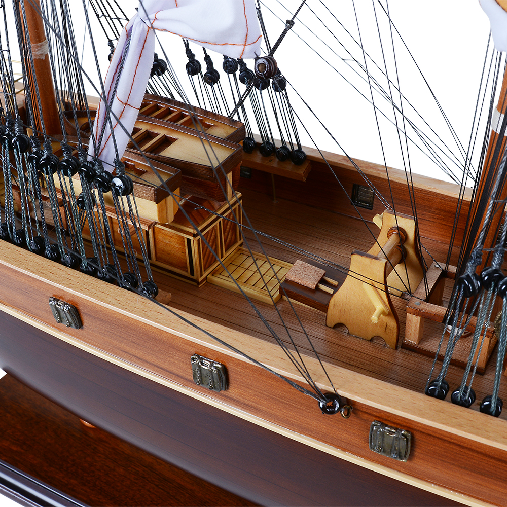 T016-Cutty-Sark-Clipper-Ship-Model-L03