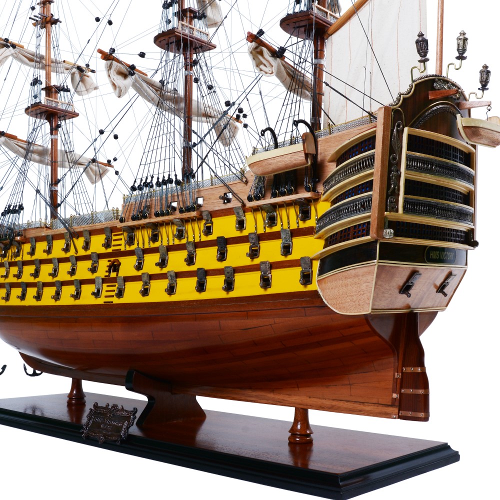 T101-HMS-Victory-Painted-L07
